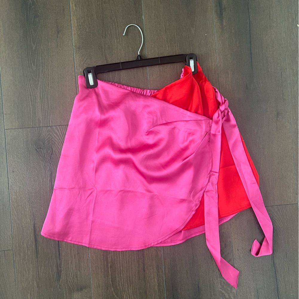 Satin mini skirt